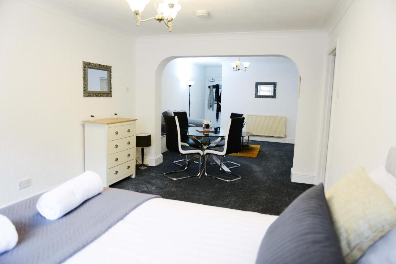 Bridle Lodge Apartments Blackpool Bagian luar foto