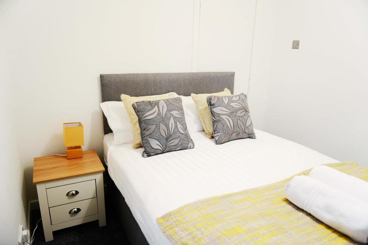 Bridle Lodge Apartments Blackpool Bagian luar foto