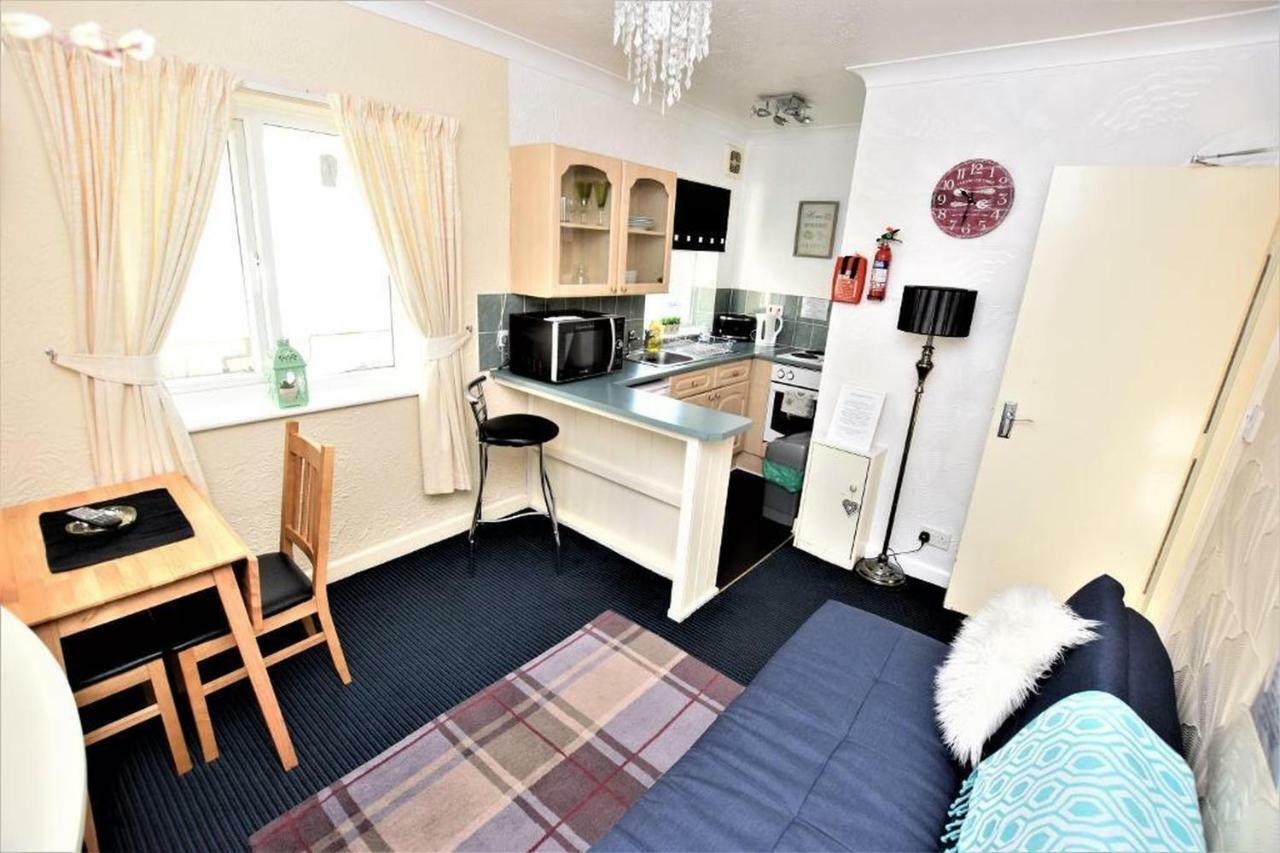 Bridle Lodge Apartments Blackpool Bagian luar foto