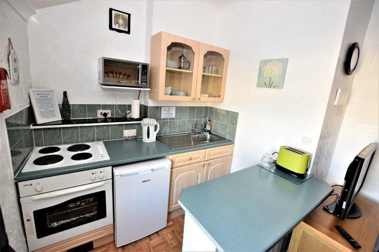 Bridle Lodge Apartments Blackpool Bagian luar foto